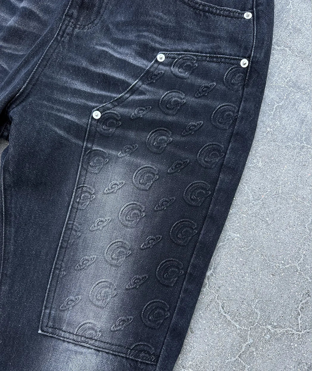 Black Gopo Flare Jean