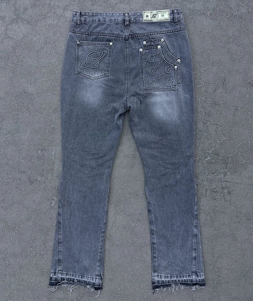 Grau Gopo Flare Jeans